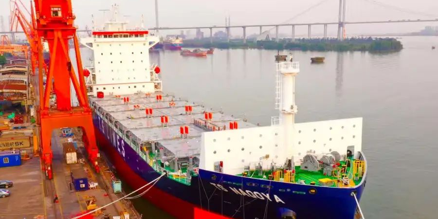 支线集装箱船老龄化凸显，，，，，船东关注支线箱船时机