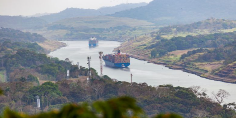 什么是海运海上交通线？？